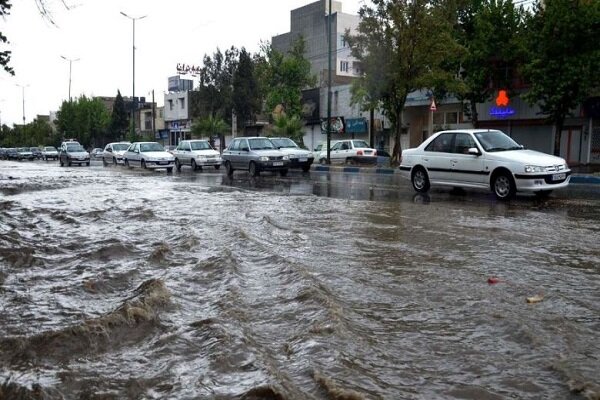 اعزام ۲ اکیپ عملیات امدادرسانی سیل آتش نشانی اصفهان به اهواز