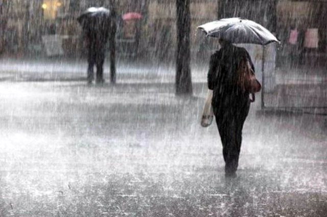 باد و باران شدید استان اصفهان را به حالت آماده‌باش درآورد