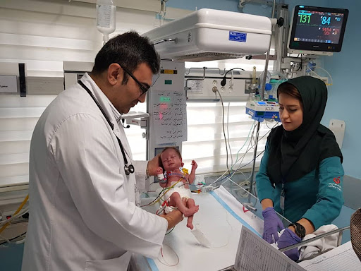 سازمان نظام پزشکی: مهاجرت جراحان، از مهم‌ترین دلیل مشکلات موجود در حوزه کودکان است / با کمبود شدید جراح قلب اطفال در کشور مواجه‌ایم