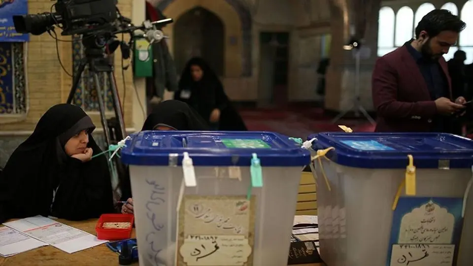 مشارکت مردم در انتخابات استان تهران از ۳۴ به ۲۶% کاهش یافت
