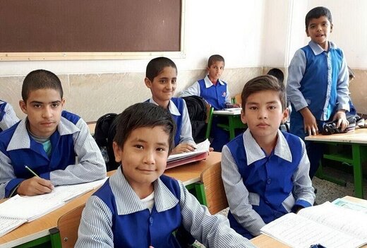 استانداری تهران: ۱۷۰ هزار دانش‌آموز از اتباع خارجی در استان تهران در حال تحصیل هستند