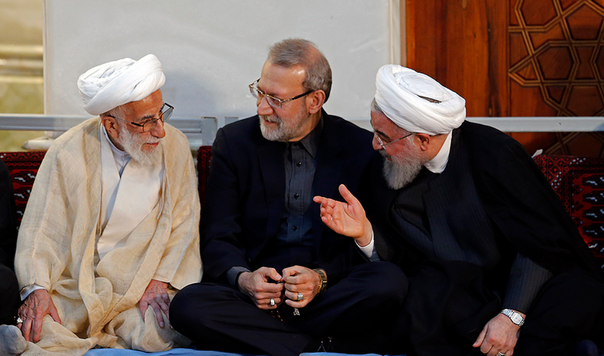 عباس عبدی: روحانی باید اصل نامه شورای نگهبان را منتشر می‌کرد