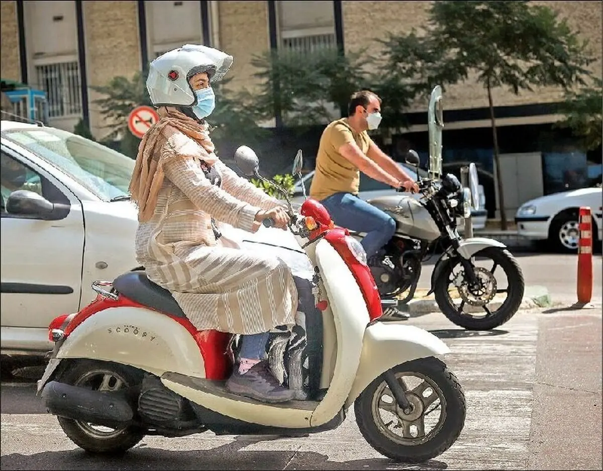 وزیرکشور: گواهینامه موتورسیکلت برای زنان در دستور کارمان نیست
