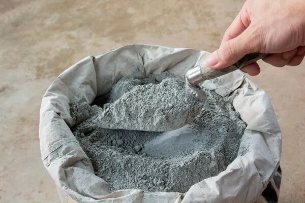 تشدید نظارت تعزیرات اصفهان بر روند تولید و توزیع سیمان