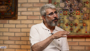 امیر غفارمنش، بازیگر: گفتند محبوبیت شما غیراستاندارد است و ما را ممنوع‌الفعالیت کردند