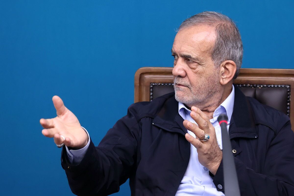 روزنامه ایران: پزشکیان بزودی با رفع فیلترینگ، به وعده‌اش عمل خواهد کرد