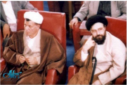 روایت هاشمی‌رفسنجانی از دل دردهای عجیب سیداحمد خمینی یک ماه پیش از مرگش