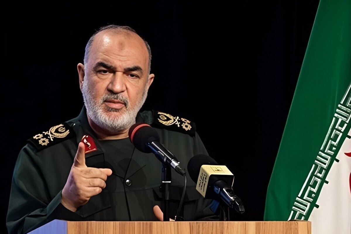 فرمانده کل سپاه: ما مسئول مستقیم دفاع از سوریه نبودیم