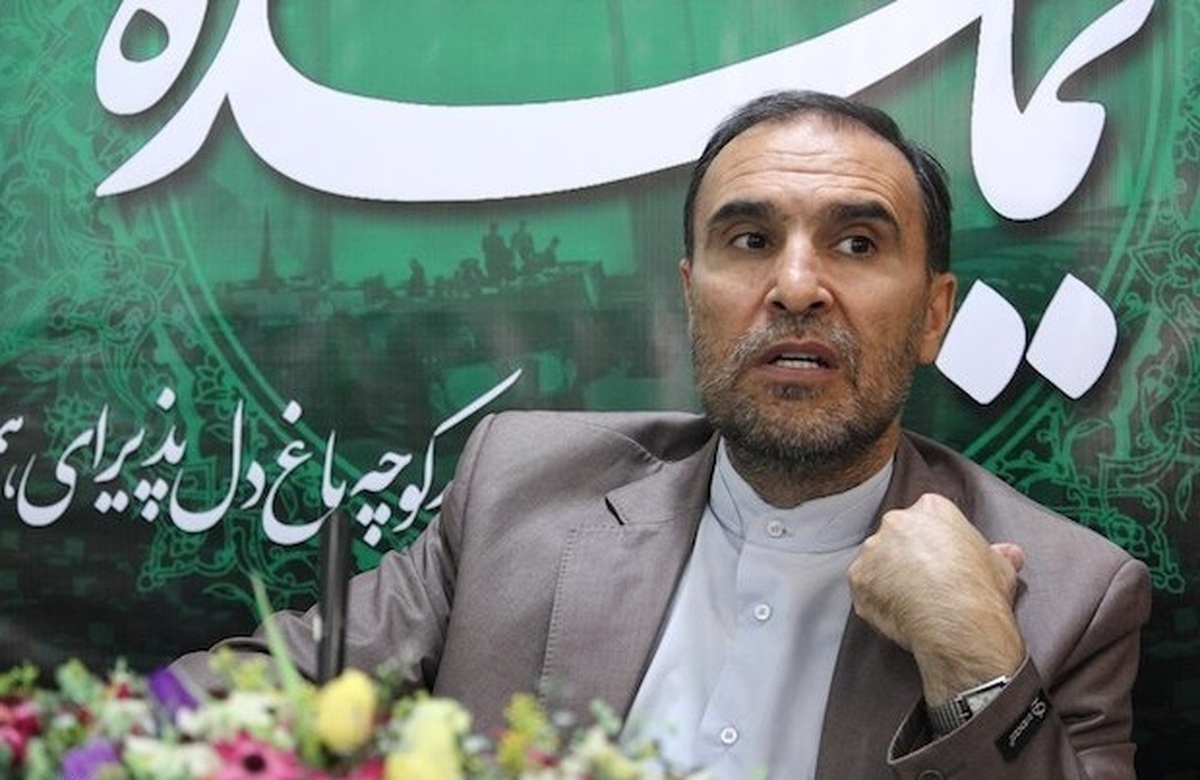 نماینده مجلس: گاهی وقت‌ها، نزدیکان من می‌گویند «من اصلا این‌طور [در خیابان] نگشته‌ام، اینکه این پیامک برای من آمده جای سوال است»