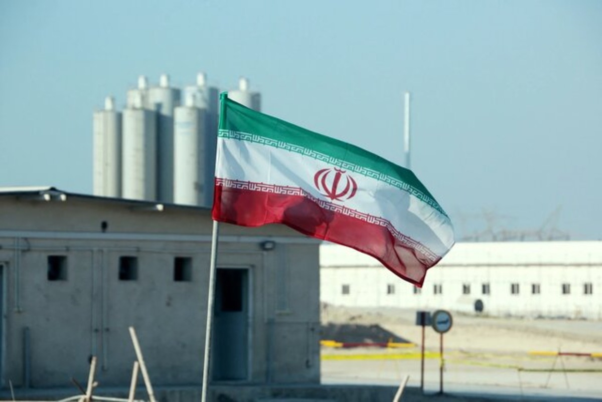 گاردین: انتظار می‌رود ایران با پیشنهاد آمریکا برای انتقال ذخایر اورانیوم با غنای بالا به کشور ثالثی – مانند روسیه – مخالفت کند/ این موضوع در گفت‌و‌گو‌های مسقط بین عراقچی و ویتکاف مطرح شده