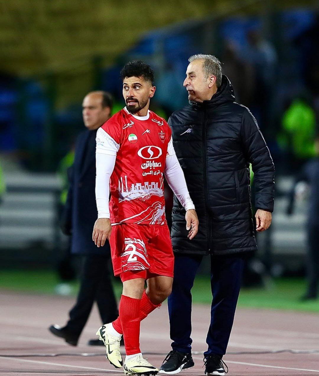 اخبار متناقض درباره تمدید قرارداد عالیشاه با پرسپولیس