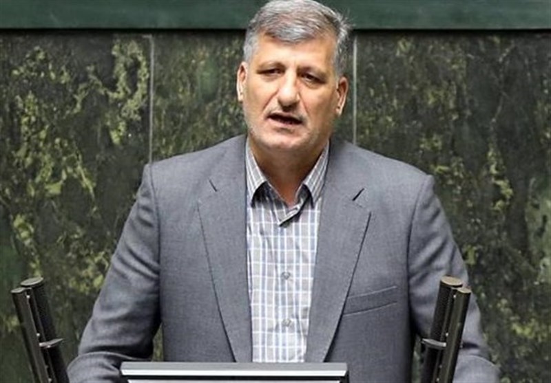 ارسال پیامک‌های تهدید و توهین آمیز به نمایندگان علیه قالیباف