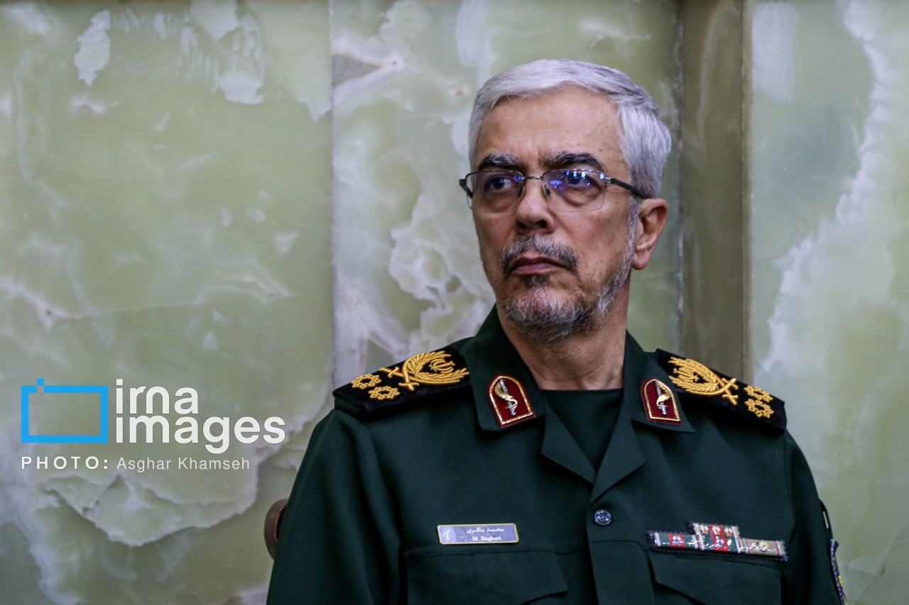 سرلشکر باقری: پس از مرگ مهسا امینی سلاح به سمت ایران سرازیر شد
