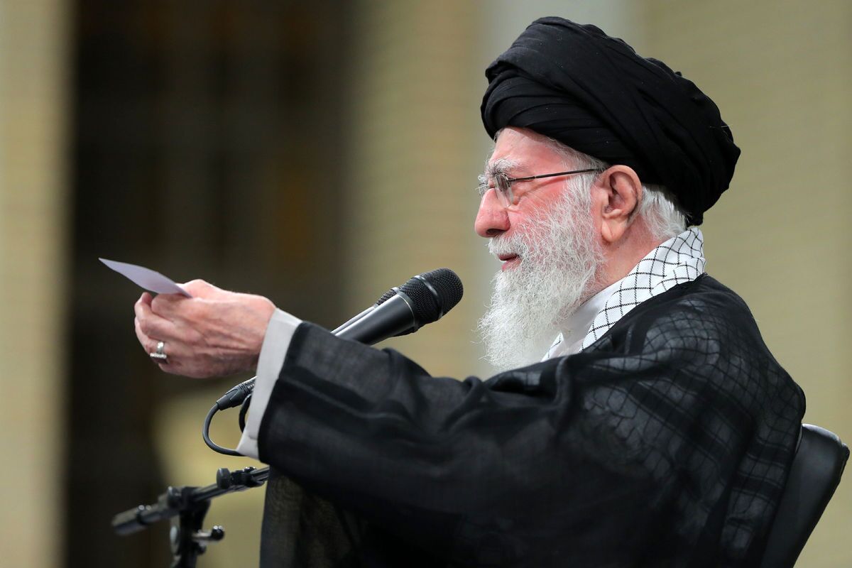 حضرت آیت‌الله خامنه‌ای: تأمین ایمنی کارگران باید به صورت جدی پیگیری و اجرا شود