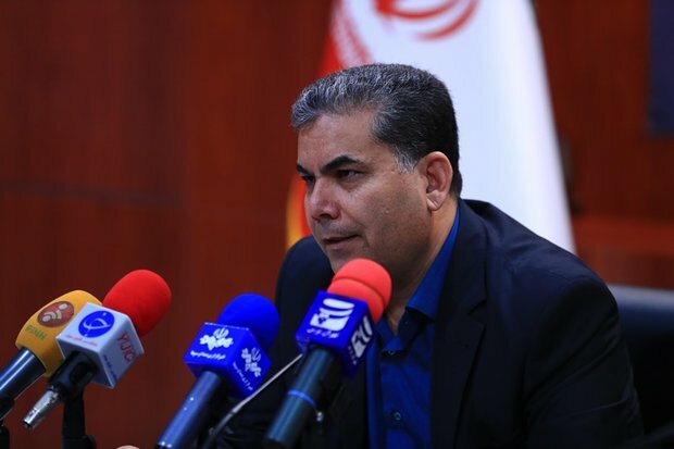 اصفهان به جای تمرکز بر تأمین منابع آب مصرف را کنترل کند