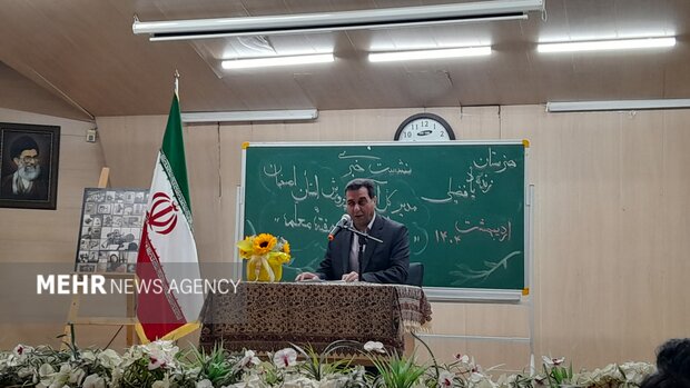 وجود ۶۲ هزار دانش آموز اتباع در اصفهان؛ مصرف مخدر درمدارس تکذیب می‌شود