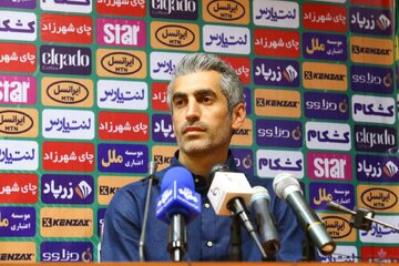 مجتبی جباری: نظر همه در مورد استقلال فرق کرده؛ هر چقدر می‌گیرند نوش جانشان!