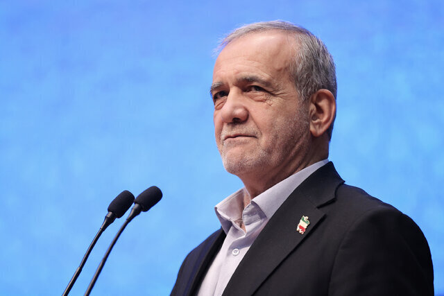 پزشکیان: غرب پیام سیاست خارجی دولت چهاردهم را نپذیرفت / ما با کسی سر جنگ نداریم