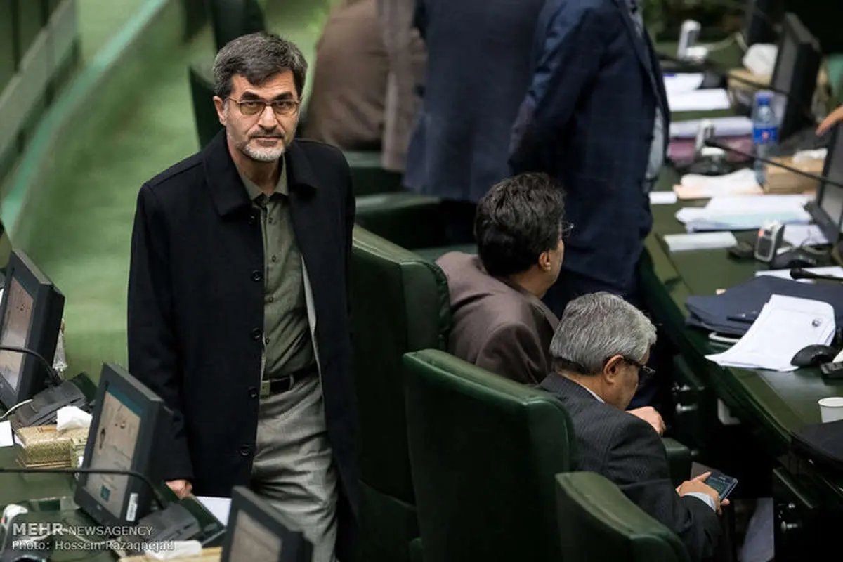 پاسخ سخنگوی مجمع تشخیص به اعتراض «کوچک‌زاده»؛ یک‌بار اصل ۱۱۰ قانون اساسی را به درستی بخوانید