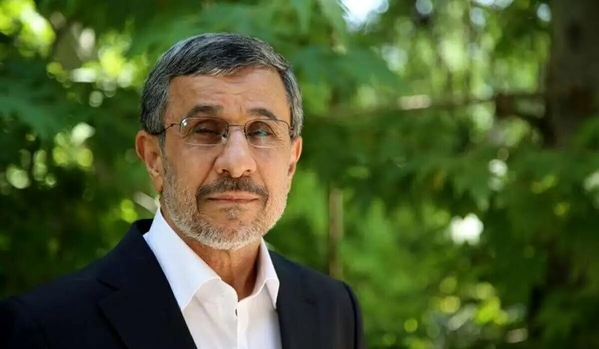 احمدی‌نژاد پس از سکوت طولانی، در مجارستان دیده شد!