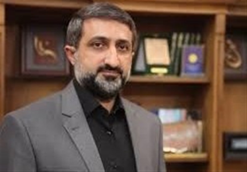 معاون وزیر صمت: تعیین خودسرانه قیمت خودرو مخالف منافع مردم است