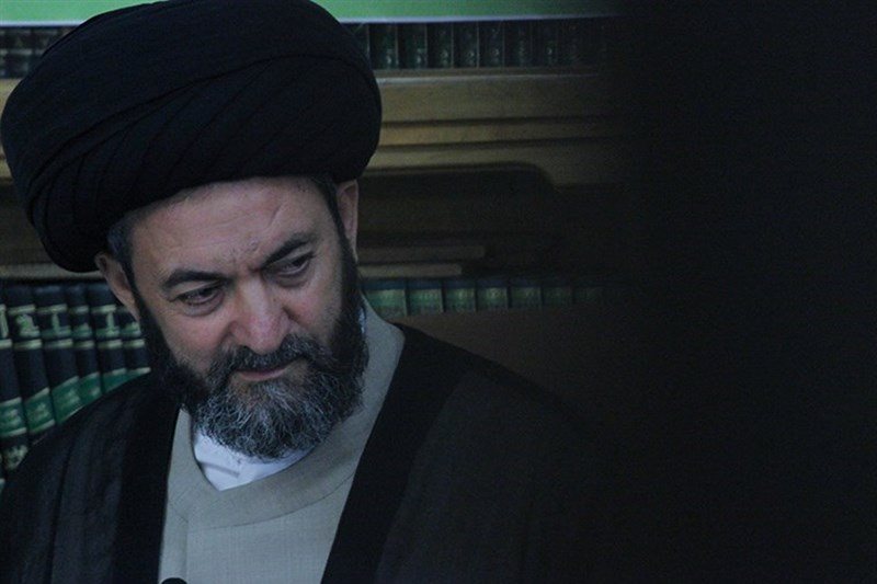امام جمعه اردبیل: ترامپ، سلطان دروغ است و است جز دروغ پناهگاهی نَدارد