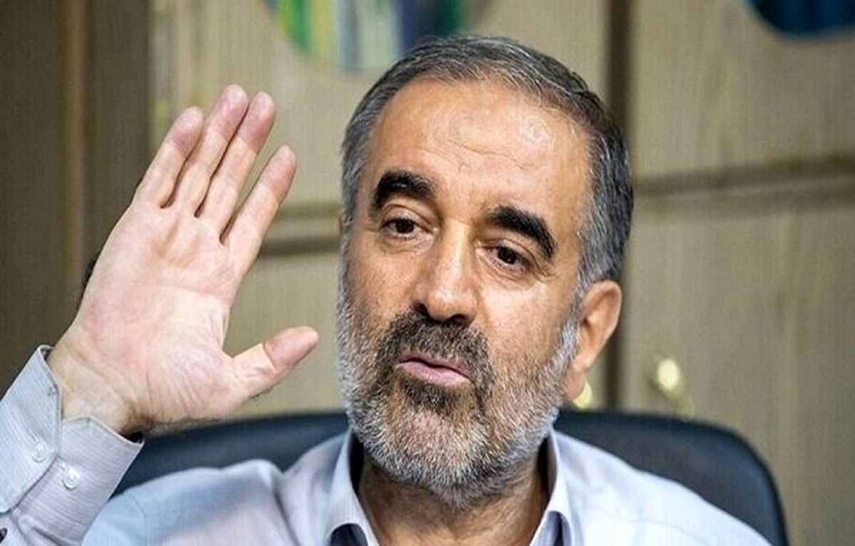 فعال اصولگرا: ممکن است پایگاه‌های آمریکایی در منطقه را هم بزنیم