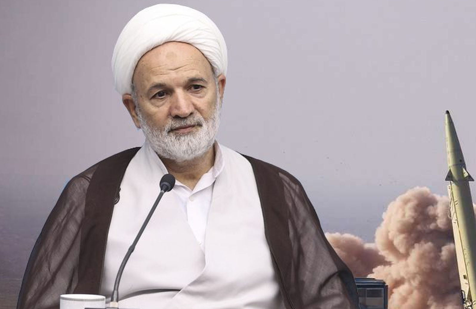 نماینده عضو جبهه پایداری مجلس: اگر مکانیسم ماشه علیه ایران فعال شود، اتفاق خاصی نمی‌افتد