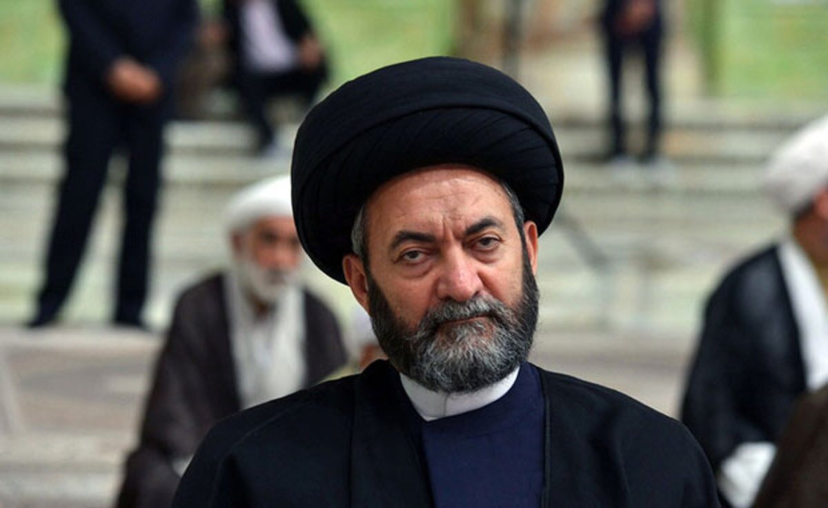توئیت عبری یک امام جمعه درباره عاقبت نتانیاهو / نتانیاهو توسط یکی از افسران ارتش اسرائیل به پایان خواهد رسید