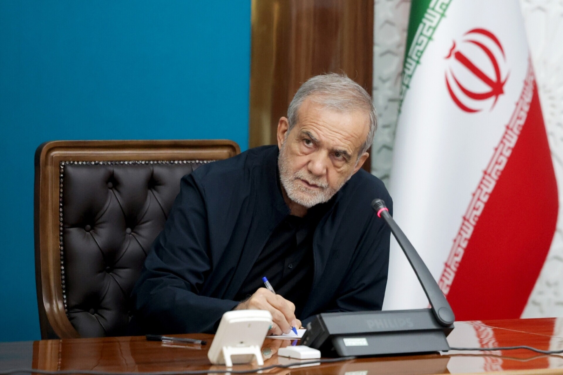 پزشکیان قانون «تعلیق همکاری ایران با آژانس بین‌المللی انرژی اتمی» را ابلاغ کرد