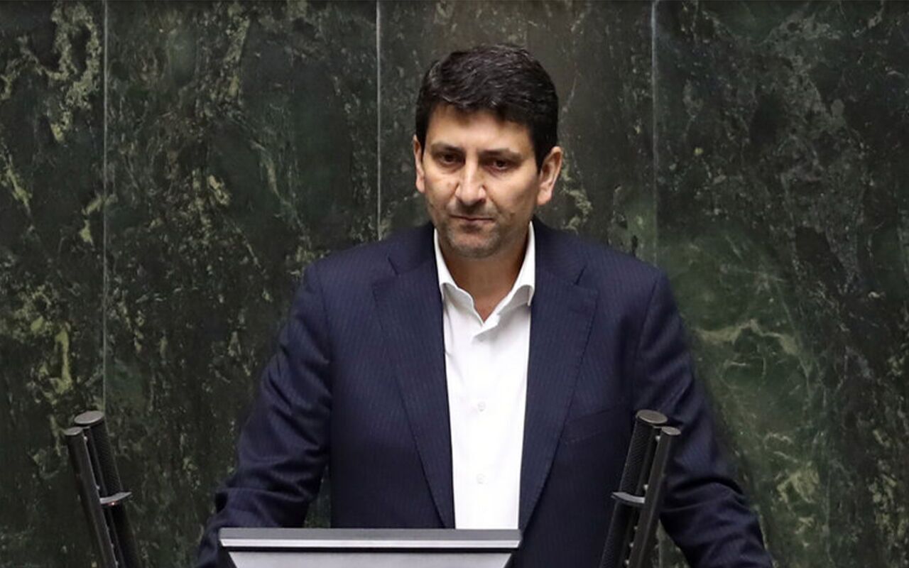 وزیر ارتباطات: استفاده از فیلترشکن‌های مجانی در سال‌های گذشته باعث شده شبکه کشور شبکه‌ی آلوده‌ای بشود