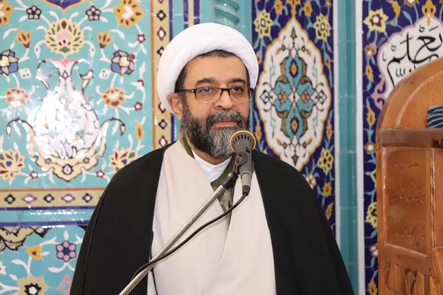 مدیر حوزه‌های علمیه خواهران: حکم دشمنان توهین کننده به رهبری کشته شدن، قطع دست و پا است
