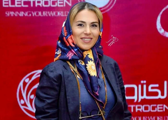 خبرگزاری اصولگرا: ترمز تینا پاکروان را بکشید