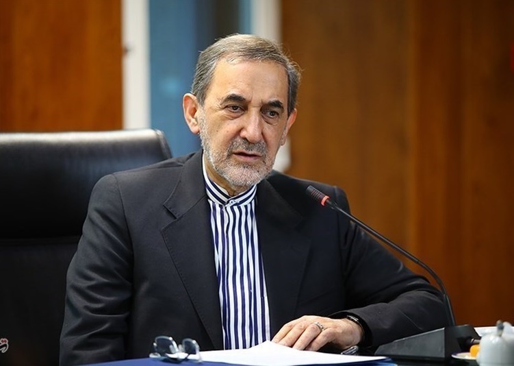 ولایتی: ایران با روسیه یا بدون او مانع احداث کریدور آمریکایی در قفقاز خواهد شد / اجازه نخواهیم داد که ناتو به مرز‌های شمالی ایران نزدیک شود