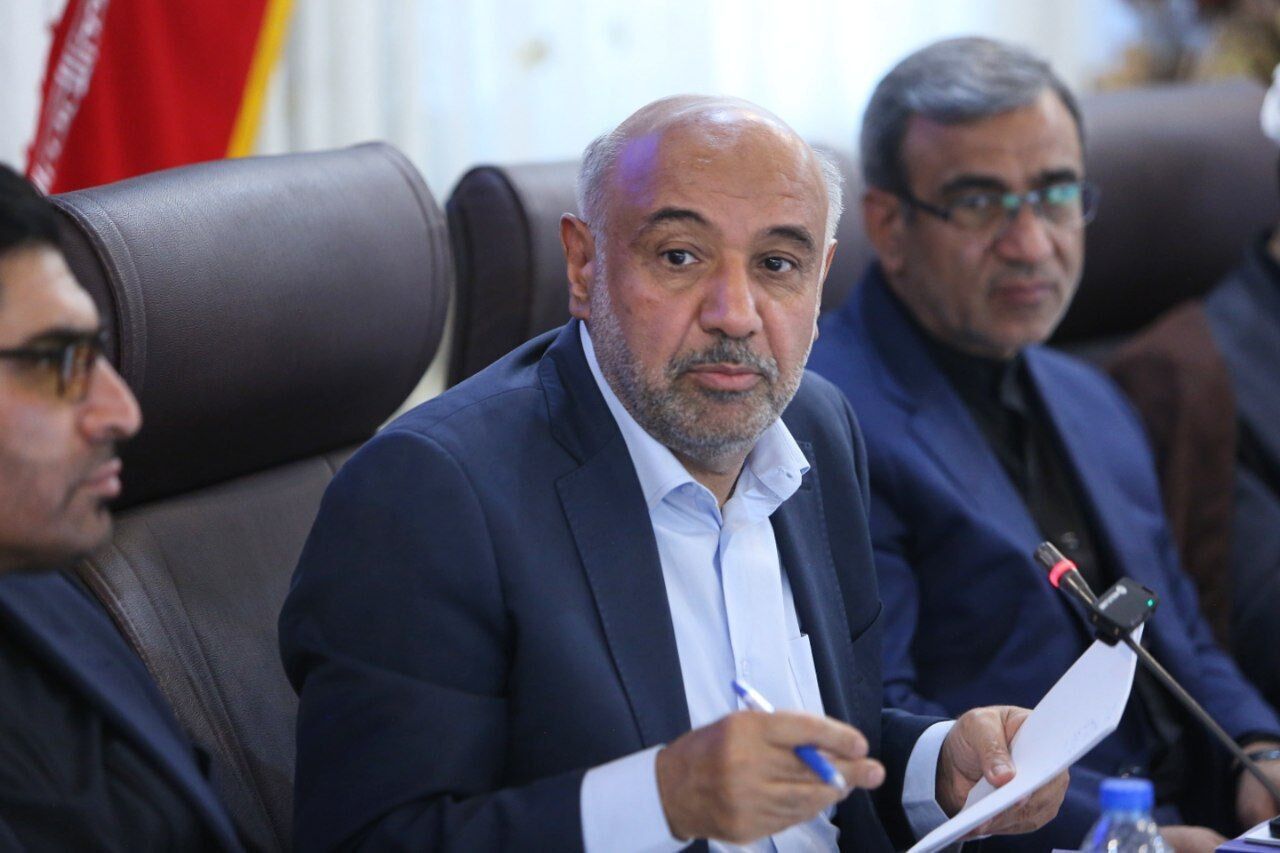 وزیر کار: ۹۵ درصد بازنشستگان قبل از ۶۰ سالگی بازنشسته می‌شوند