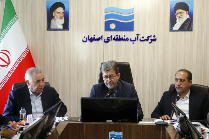 هشدار استاندار اصفهان: هیچ نهادی در قبال بحران آب معاف نیست