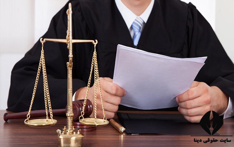 ۱۵ ماه حبس برای یک خبرنگار!
