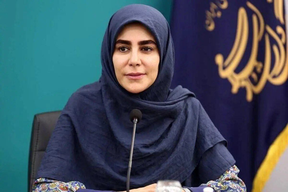 رسانه اصولگرا: باید از وزیر ارشاد بخاطر عزل معاون تندرو خود قدردانی کرد