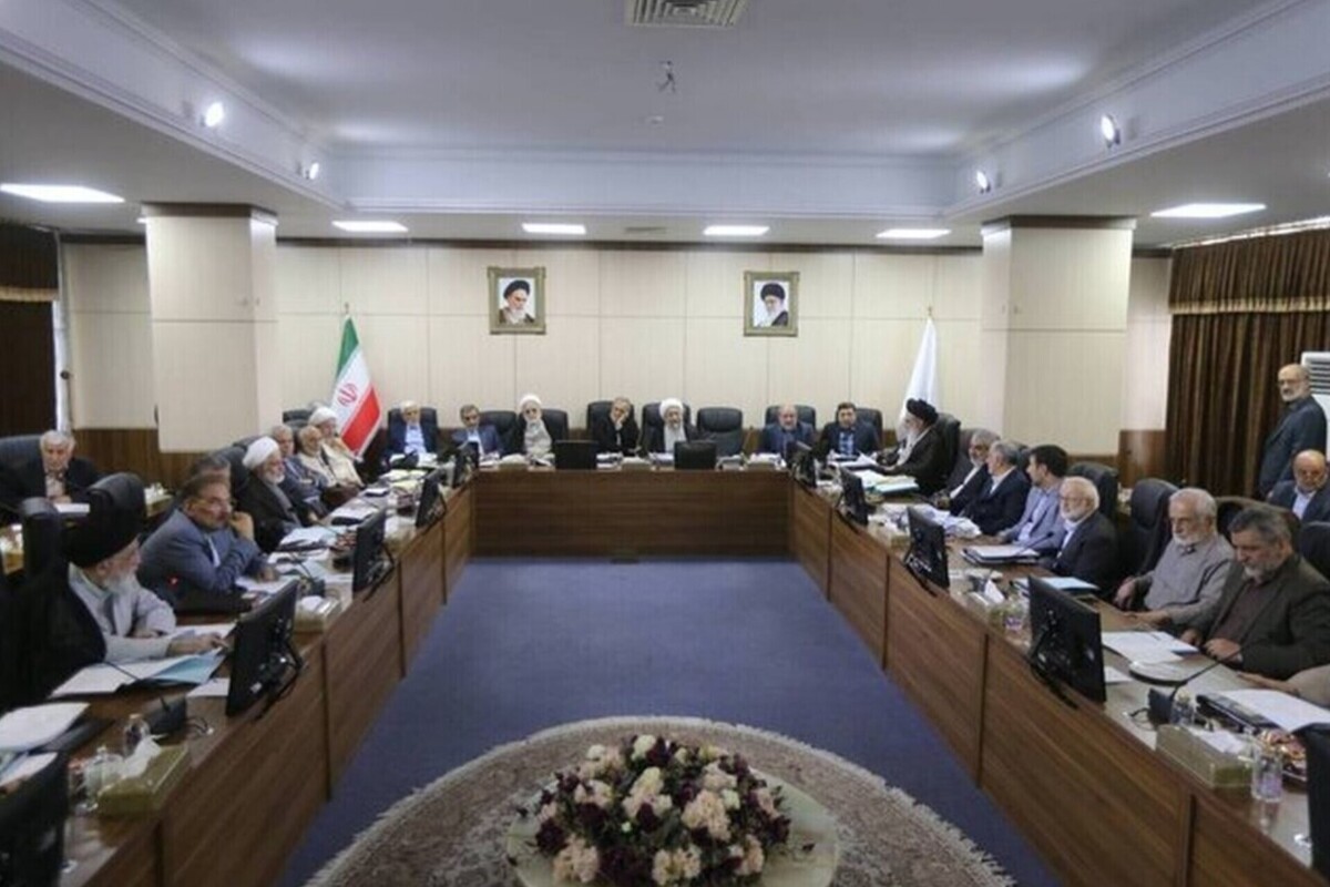 مجمع تشخیص: در مجوز رهبری برای بررسی پالرمو و CFT، محدودیت زمانی وجود ندارد؛ بررسی آن‌ها مجدداً در دستور کار قرار گرفت