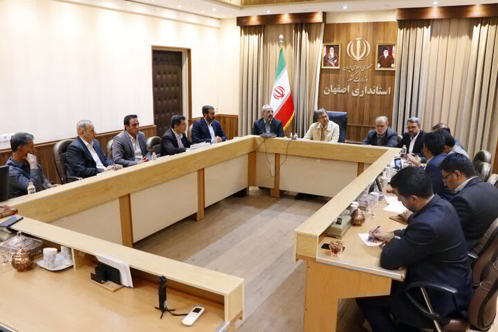 استاندار اصفهان: مشکلات شهرستان‌ها را با جدیت پیگیری و حل خواهیم کرد