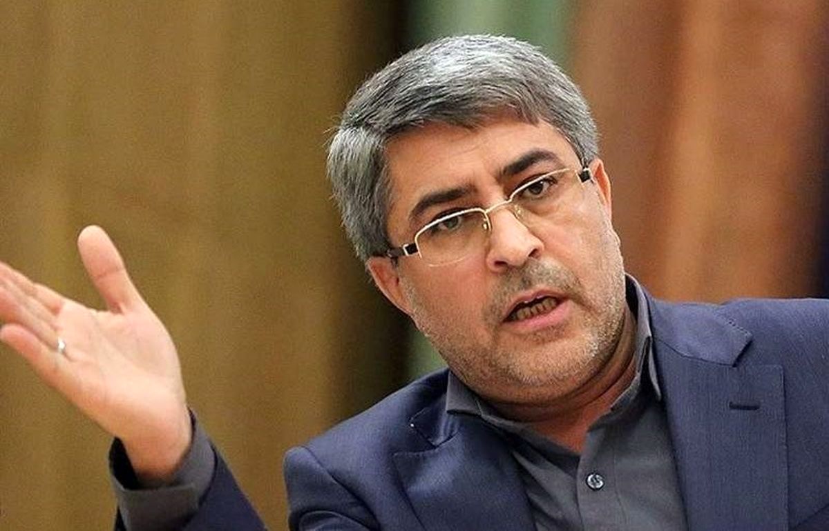 محمدعلی وکیلی: پزشکیان به جای آسیب‌شناسی، تصمیم بگیرد