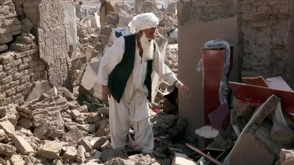 زلزله ۶.۳ ریشتری در افغانستان / ۳۰ نفر جان باختند؛ ۲۵۰ نفر زخمی شدند
