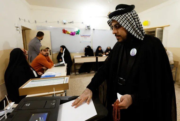 عراق: میزان مشارکت در انتخابات پارلمانی ۵۵ درصد بود