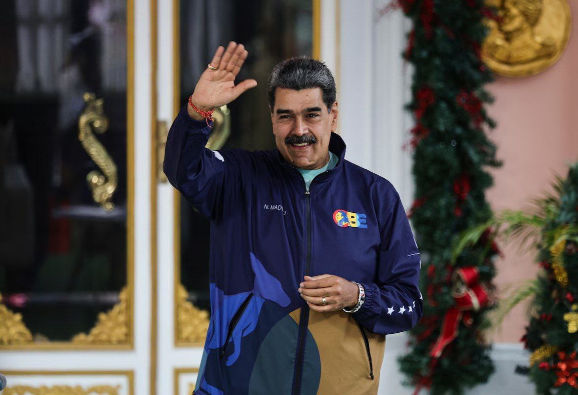 واشنگتن پست: کاخ سفید قصد دارد در روز تولد مادورو، با هواپیما در آسمان پایتخت ونزوئلا، اعلامیه پخش کند