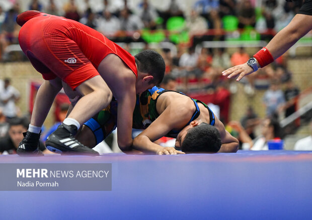 استقلال با ۳ ملی‌پوش وارد مذاکره شد