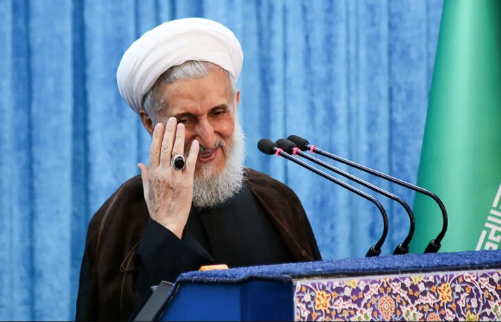 کاظم صدیقی: فرزند عالم من در حال سجده درگذشت