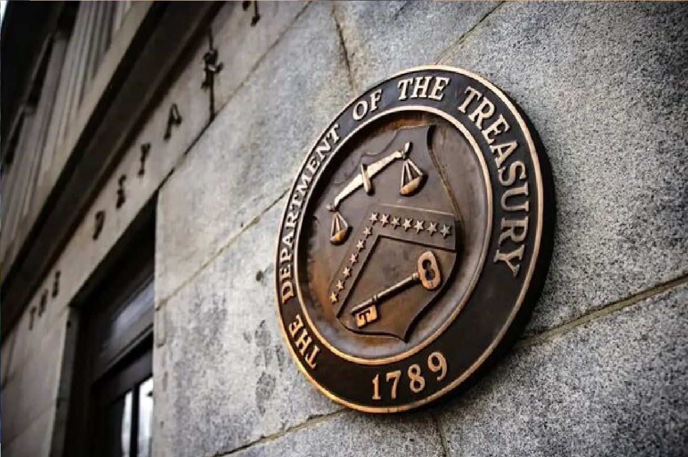 آمریکا ۳۲ فرد و نهاد در ایران و ۹ کشور دیگر را به دلیل همکاری با شبکه تدارکاتی موشکی و پهپادی ایران تحریم کرد