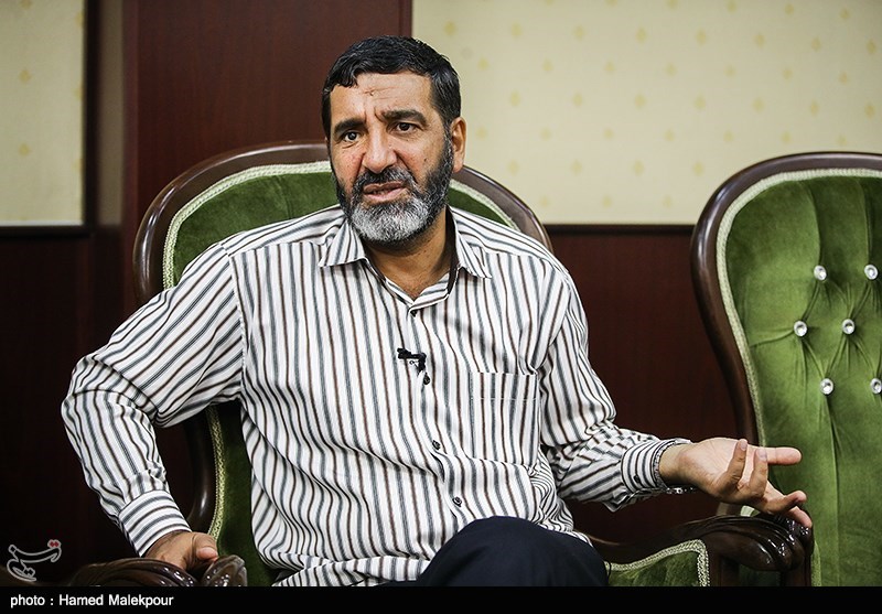 حسین یکتا: آرایش عملیاتی جبهه انقلاب باید تغییر کند