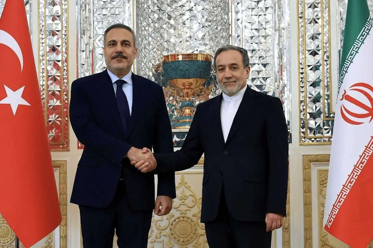 سخنگوی وزارت خارجه: در سفر وزیر خارجه ترکیه و معاون وزیر خارجه عربستان به ایران، پیام تهدیدآمیزی منتقل نشد