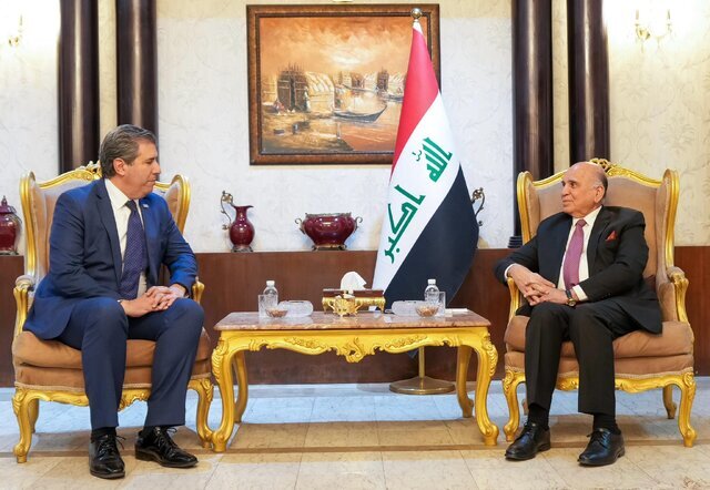 معاون وزیرخارجه آمریکا در دیدار با وزیر خارجه عراق: گروه‌های مقاومت در عراق «نایبان ایران» هستند، با آنها مقابله کنید